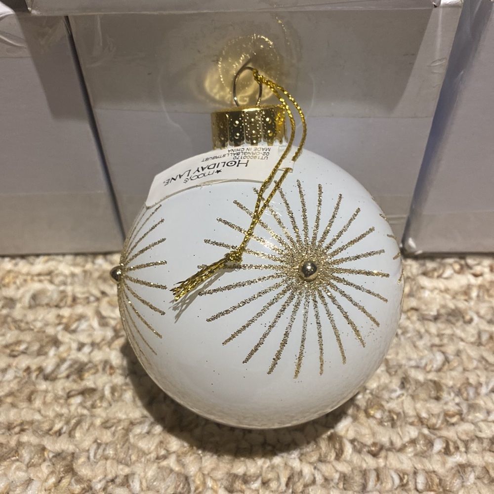 NWT. Holiday Lane by Macys Gold Ball Ornament - Picture 2 of 5